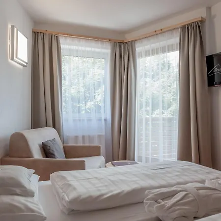 Hotel Seefelderhof 4*